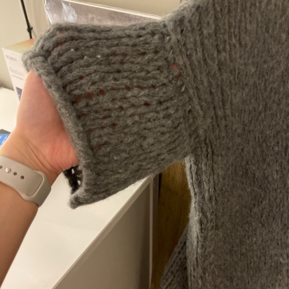 Loose Knit grey long cardigan - Picture 3 of 4